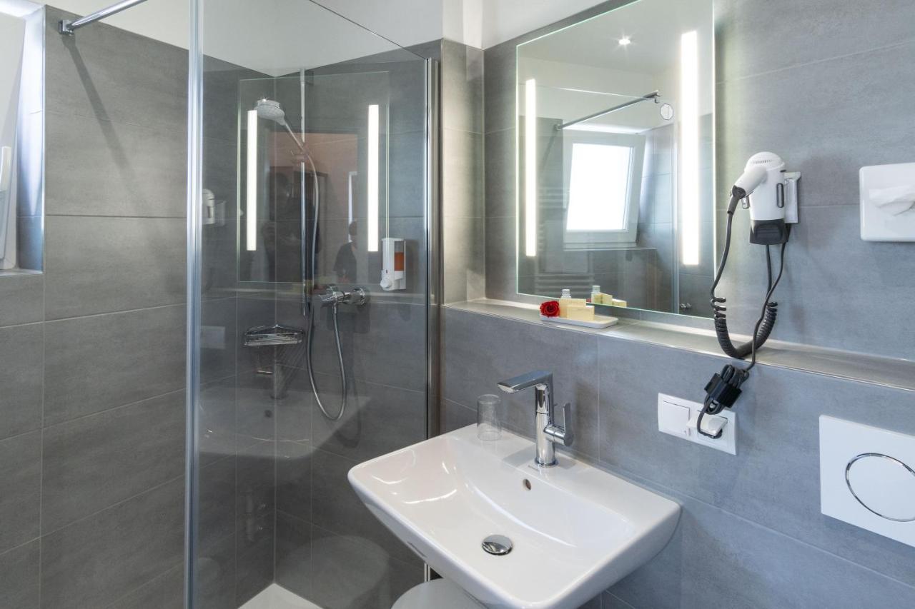 Hotel Elysee Seligenstadt Zewnętrze zdjęcie